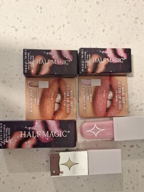 Magic Half Magic Glitter Lip Gloss Trio — Pink and Gold Shades